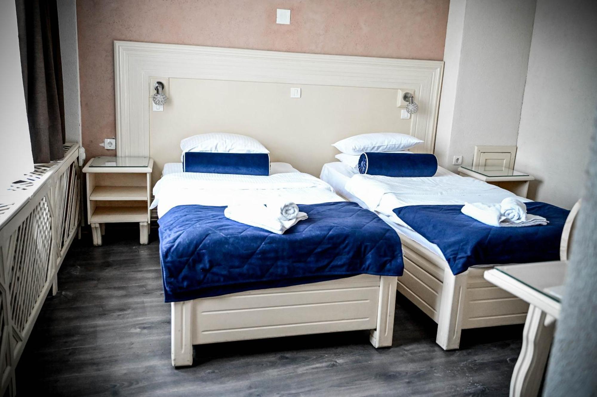 Hotel Centar Balasevic เบลเกรด ภายนอก รูปภาพ