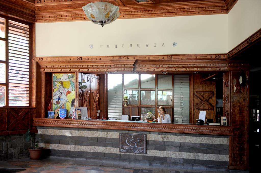 Hotel Centar Balasevic เบลเกรด ภายนอก รูปภาพ
