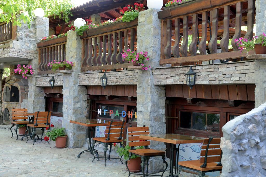 Hotel Centar Balasevic เบลเกรด ภายนอก รูปภาพ