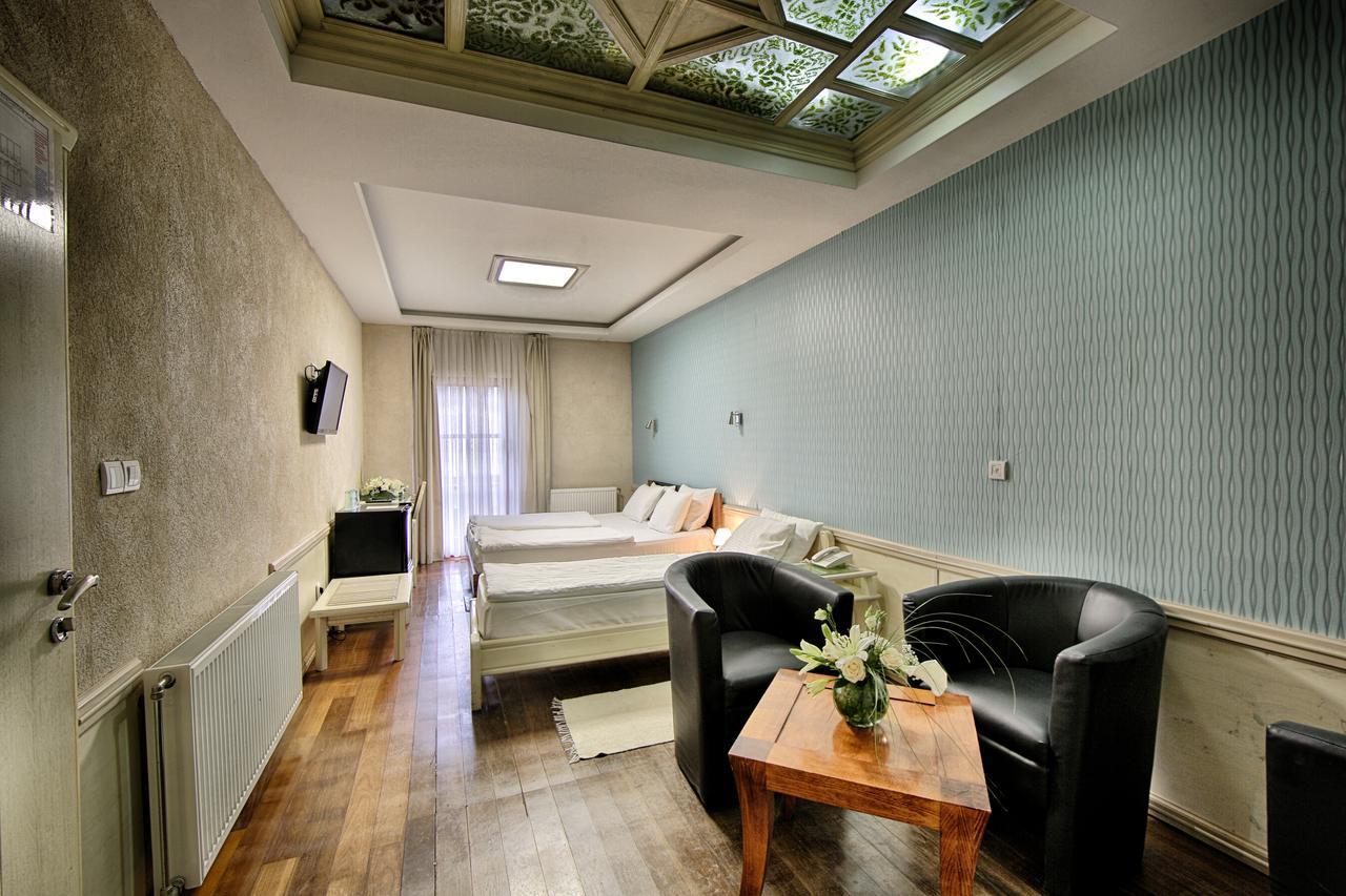Hotel Centar Balasevic เบลเกรด ภายนอก รูปภาพ