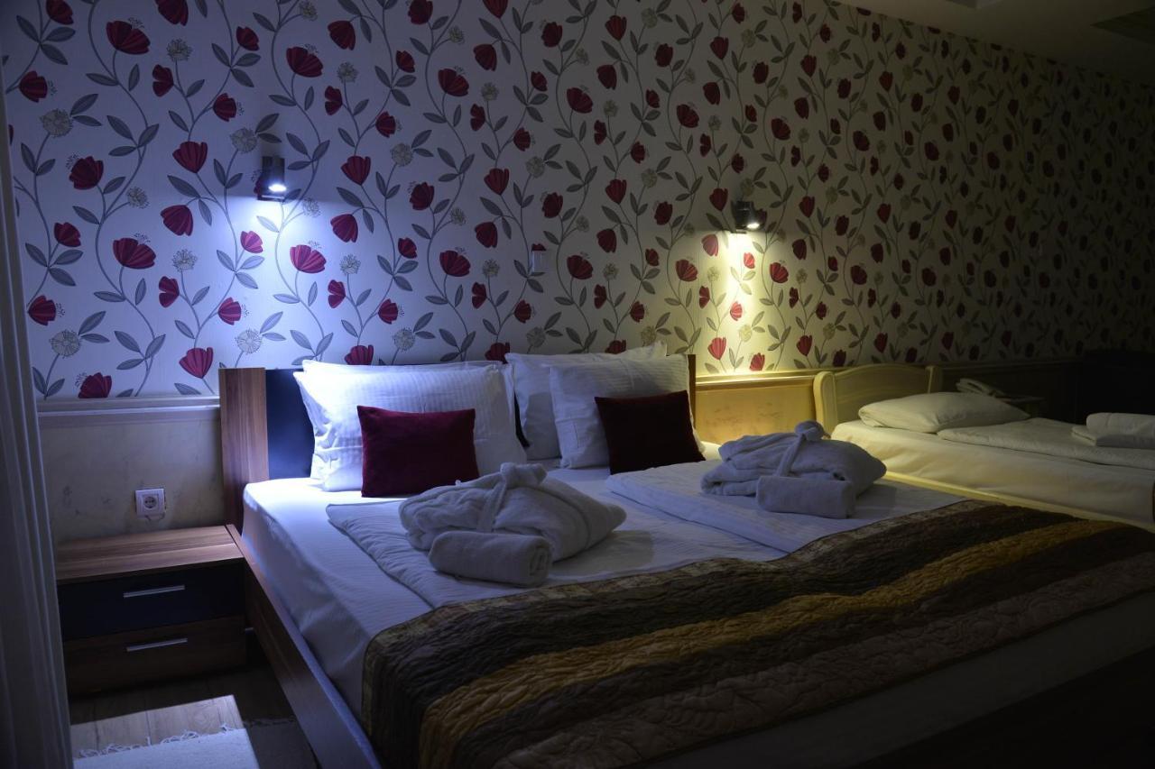Hotel Centar Balasevic เบลเกรด ภายนอก รูปภาพ